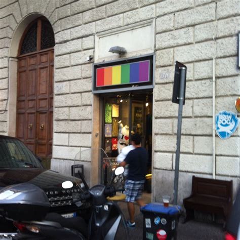 incontri gay sanremo|The Best 10 Gay Bars near 18038 Sanremo, Italy